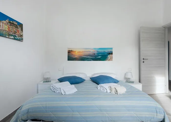 George House Golfo Dei Poeti 5 Terre Apartmán