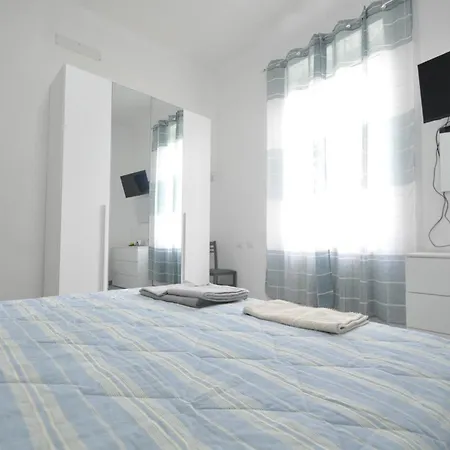 George House Golfo Dei Poeti 5 Terre 斯培西亚